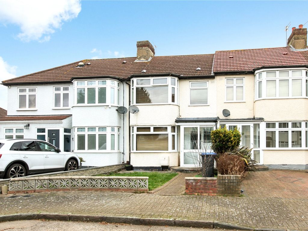 3 bed terraced house for sale in Newby Close, Enfield EN1, £520,000