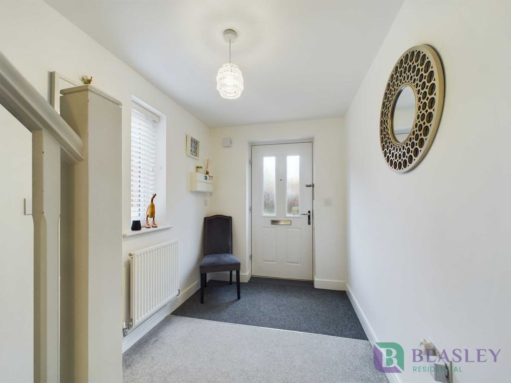 4 bed detached house for sale in Summerlin Drive, Woburn Sands MK17, £500,000
