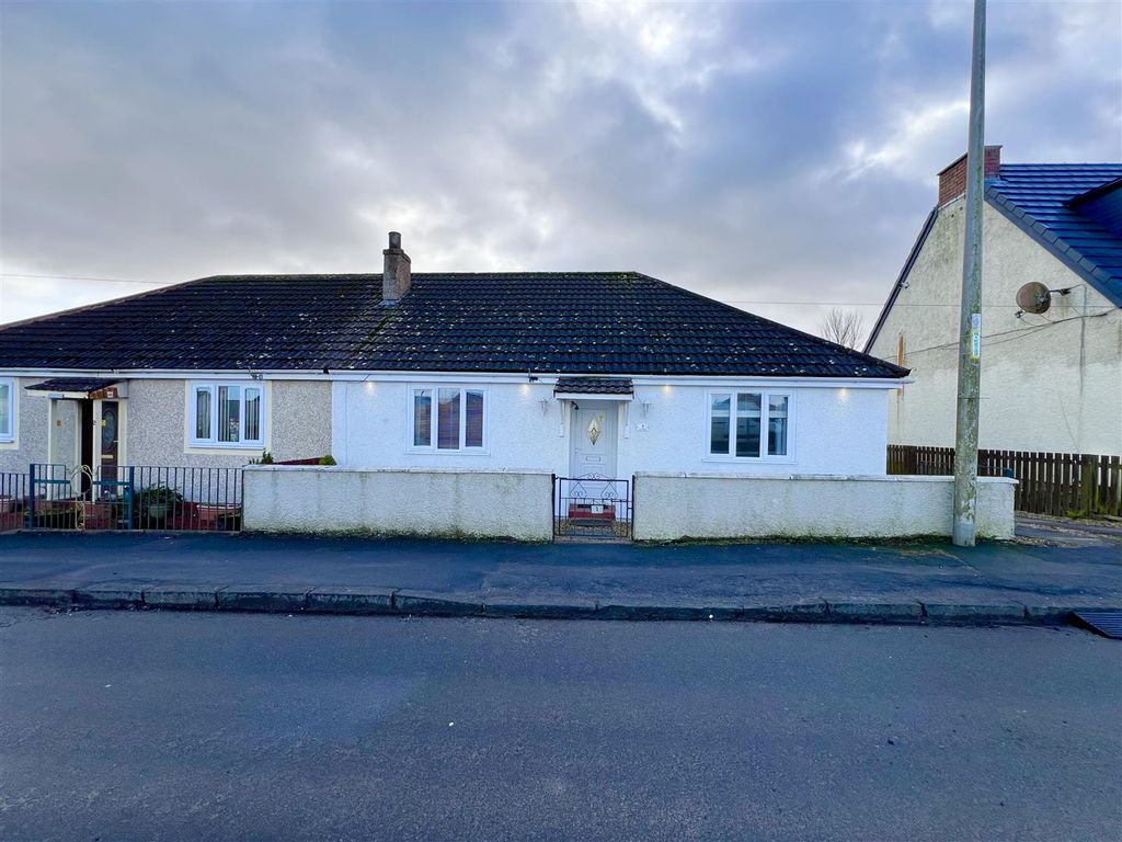 2 bed bungalow for sale in Weir Cottages, Annathill, Coatbridge ML5, £120,000