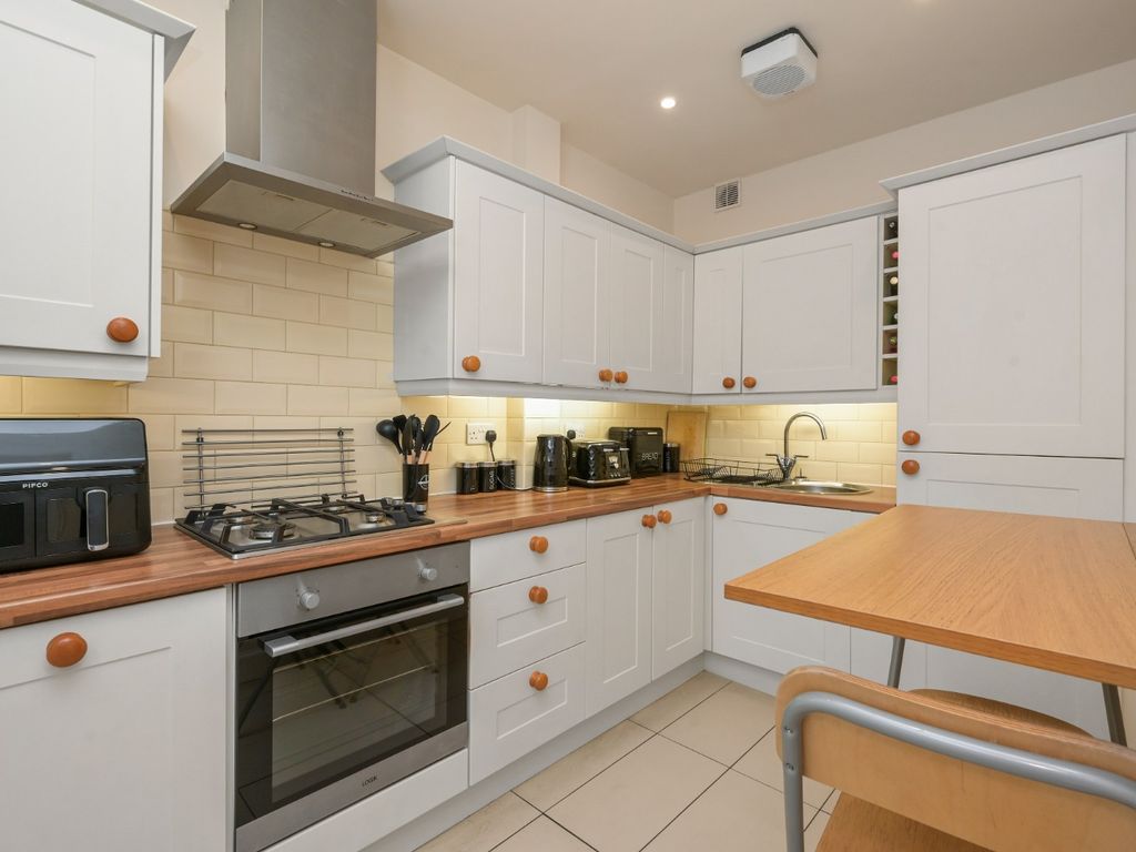 2 bed flat for sale in 95/1 Comiston Road, Edinburgh EH10, £320,000