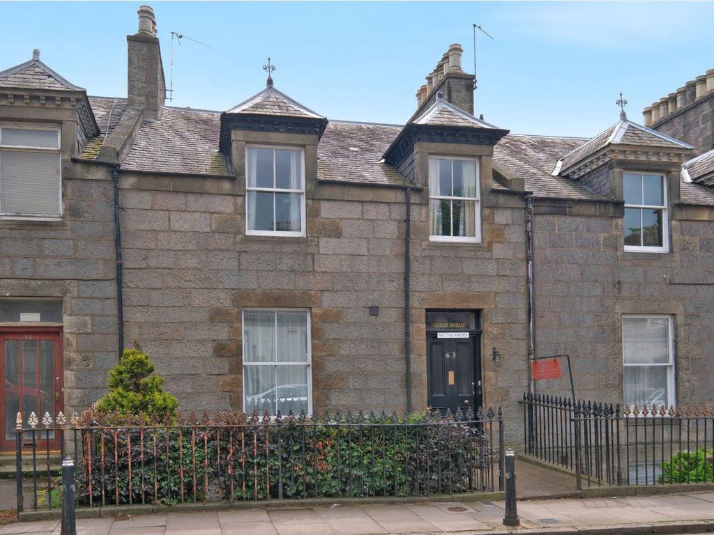 8 bed town house for sale in 63 Springbank Terrace, Ferryhill, Aberdeen AB11, £260,000