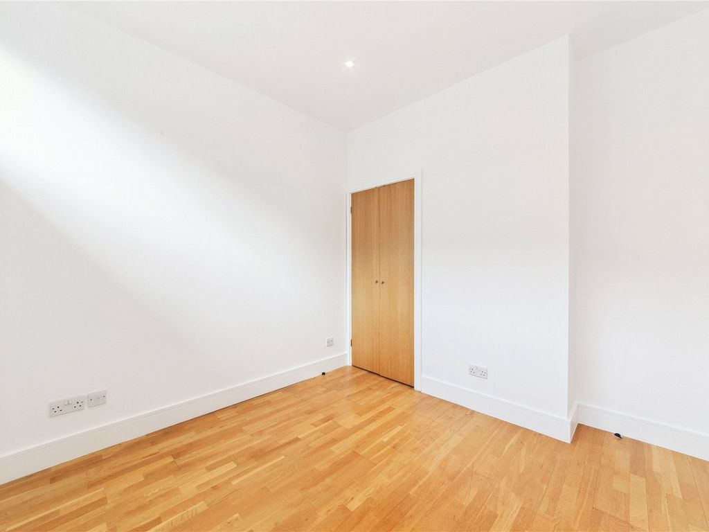 2 bed mews house for sale in Acre Lane, London SW2, £725,000