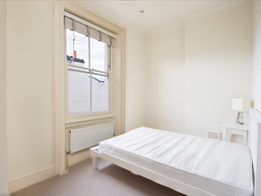2 bed flat to rent in Churton Street, Pimlico, London SW1V, £2,350 pcm