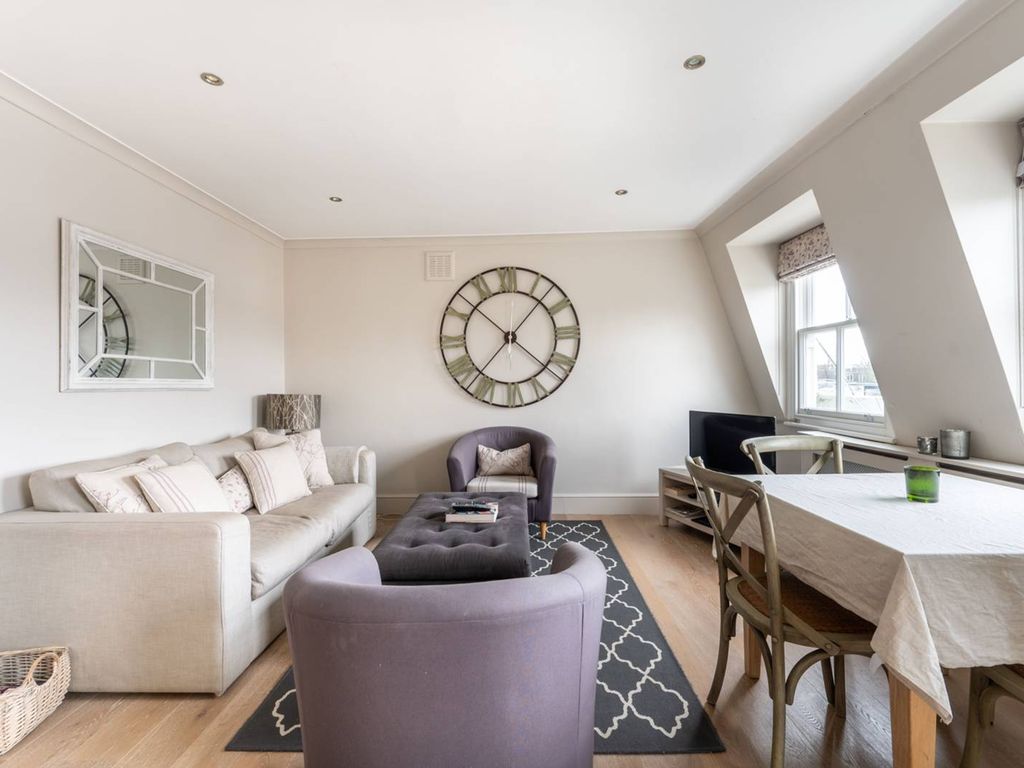 2 bed flat to rent in Aldridge Road Villas, Notting Hill, London W11, £3,012 pcm