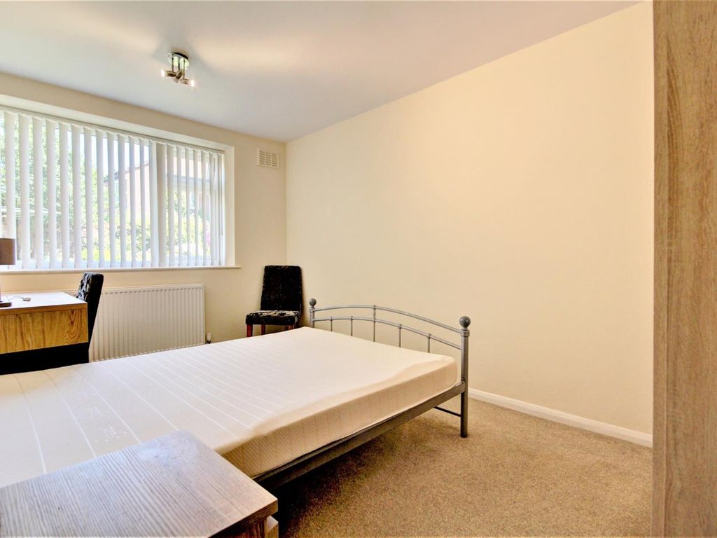 2 bed flat for sale in St. Nicholas Street, Coventry CV1, £140,000