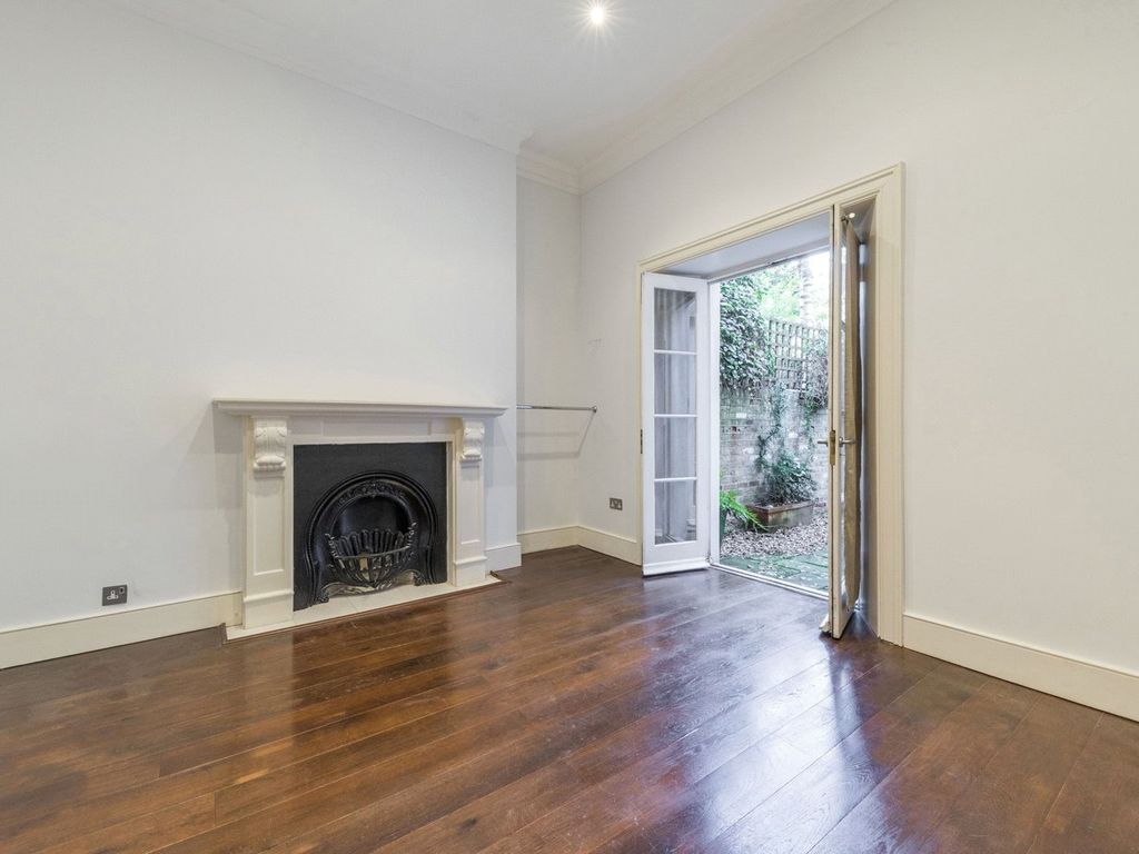 3 bed maisonette for sale in Clifton Villas, Little Venice W9, £1,550,000