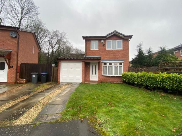 3 bed detached house for sale in Wysall Road, The Glades, Northampton NN3, £250,000