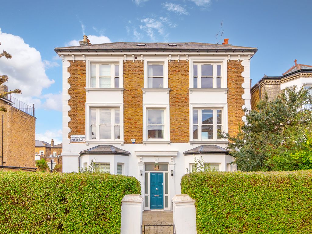 2 bed flat for sale in Dartmouth Park Road, Dartmouth Park, London NW5, £1,100,000