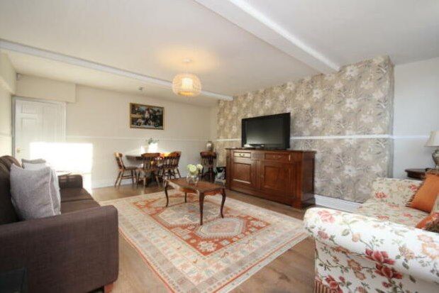 1 bed flat to rent in Clifton, York YO30, £1,200 pcm