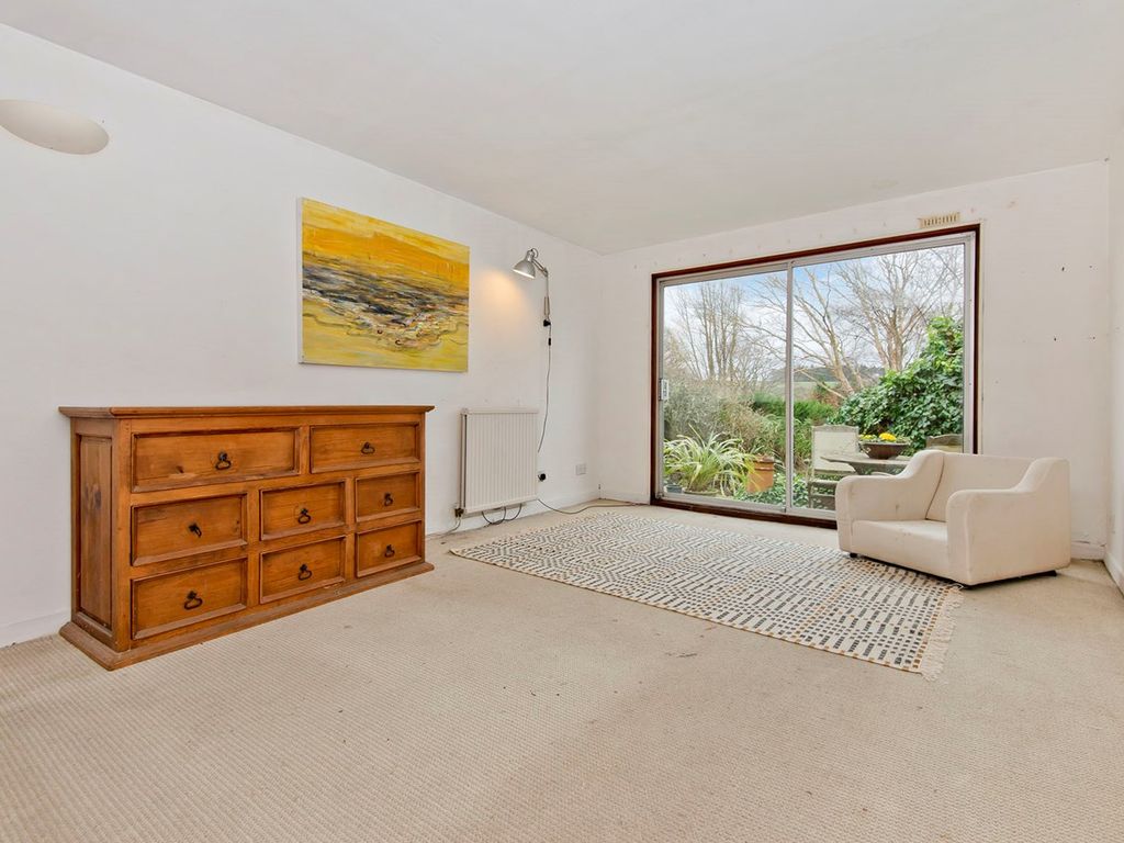 2 bed detached house for sale in Blebocraigs, Cupar KY15, £250,000