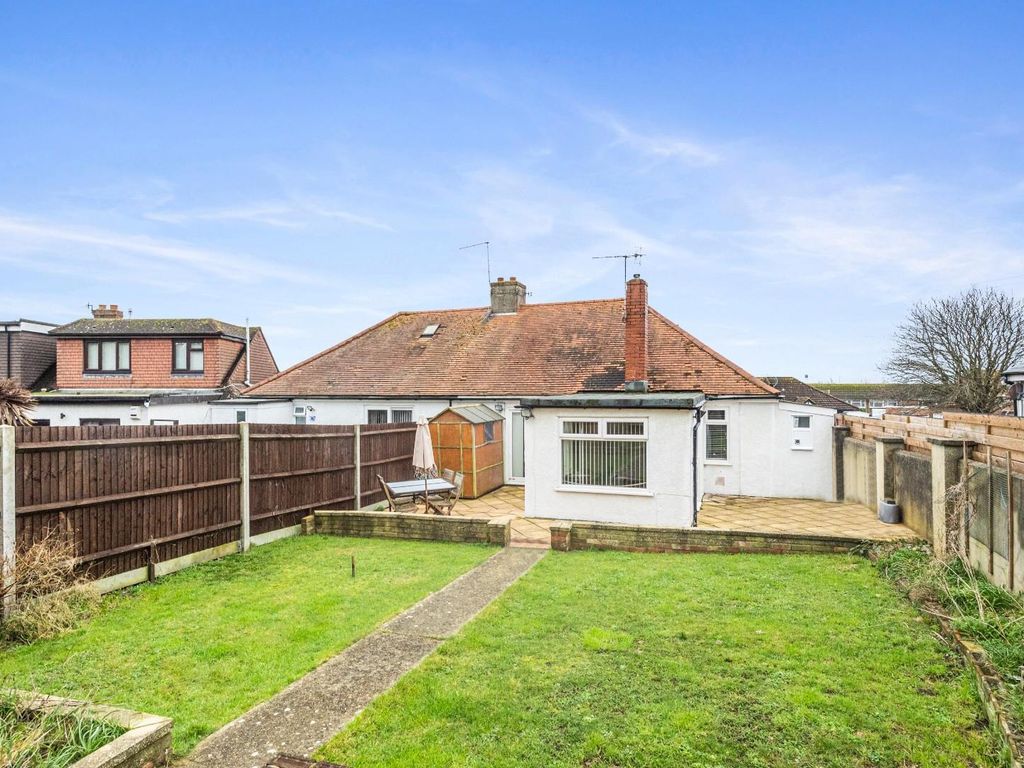 3 bed semi-detached bungalow for sale in Brasslands Drive, Portslade, Brighton BN41, £400,000