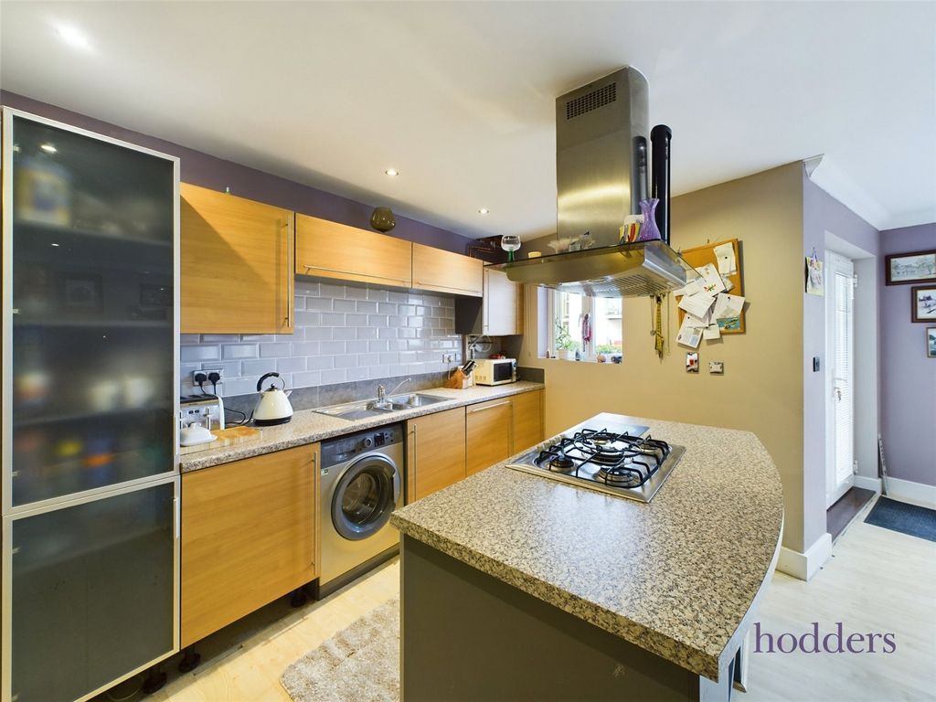 2 bed flat for sale in Bridge House, Bridge Wharf, Chertsey, Surrey KT16, £309,950