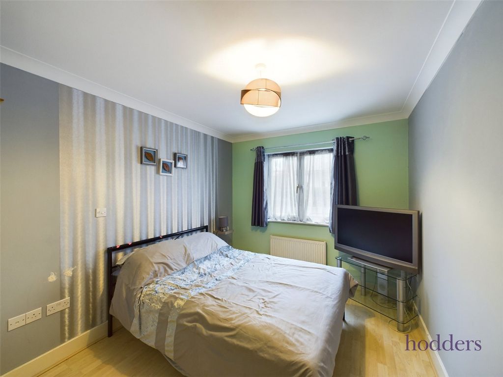 2 bed flat for sale in Bridge House, Bridge Wharf, Chertsey, Surrey KT16, £309,950