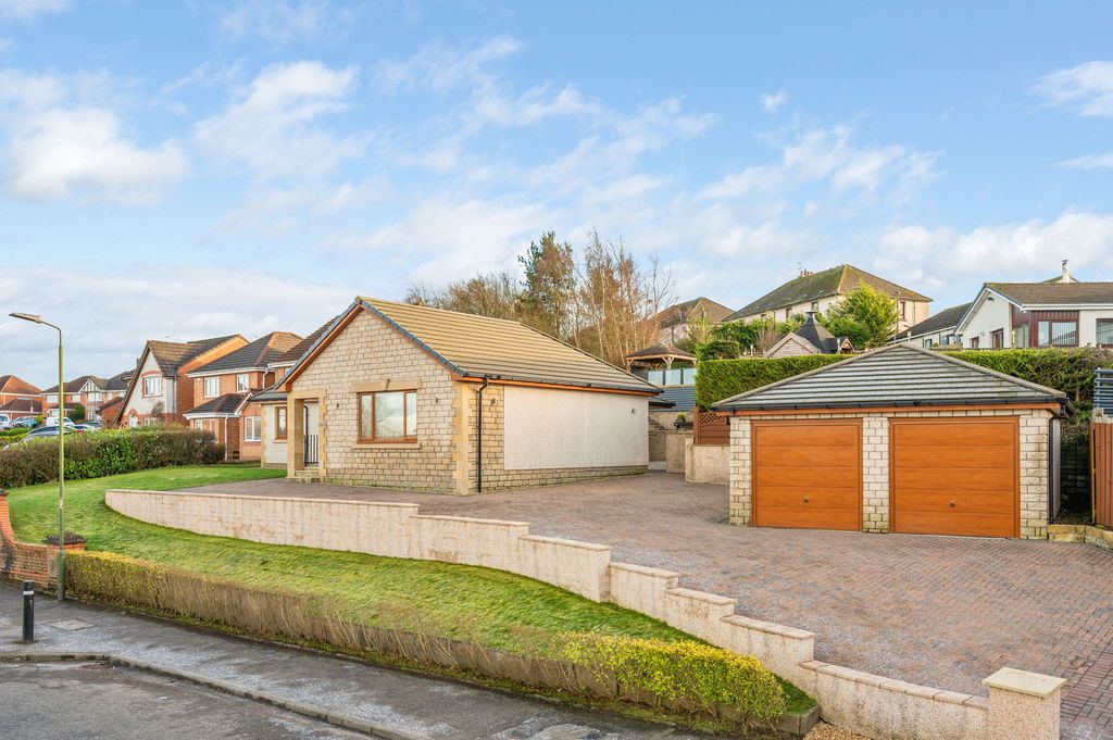 3 bed bungalow for sale in Nicolton Road, Falkirk FK2, £359,950
