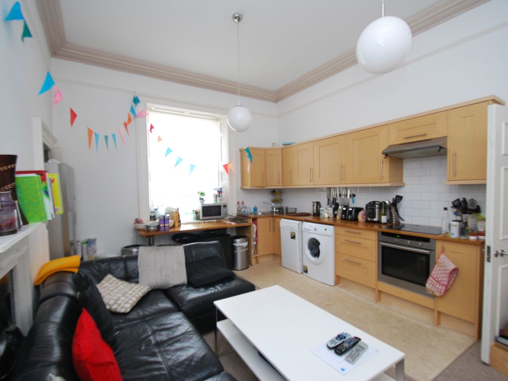 1 bed property to rent in Milsom Street, Bath BA1, £750 pcm