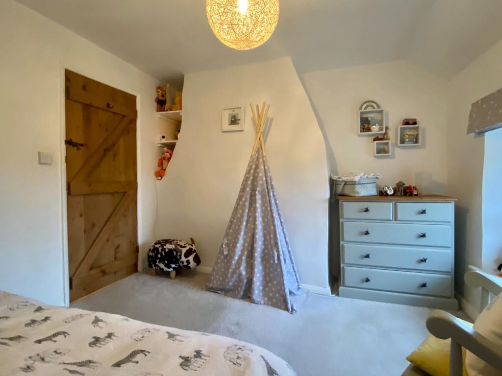 3 bed cottage for sale in Main Street, Birchover, Matlock DE4, £490,000