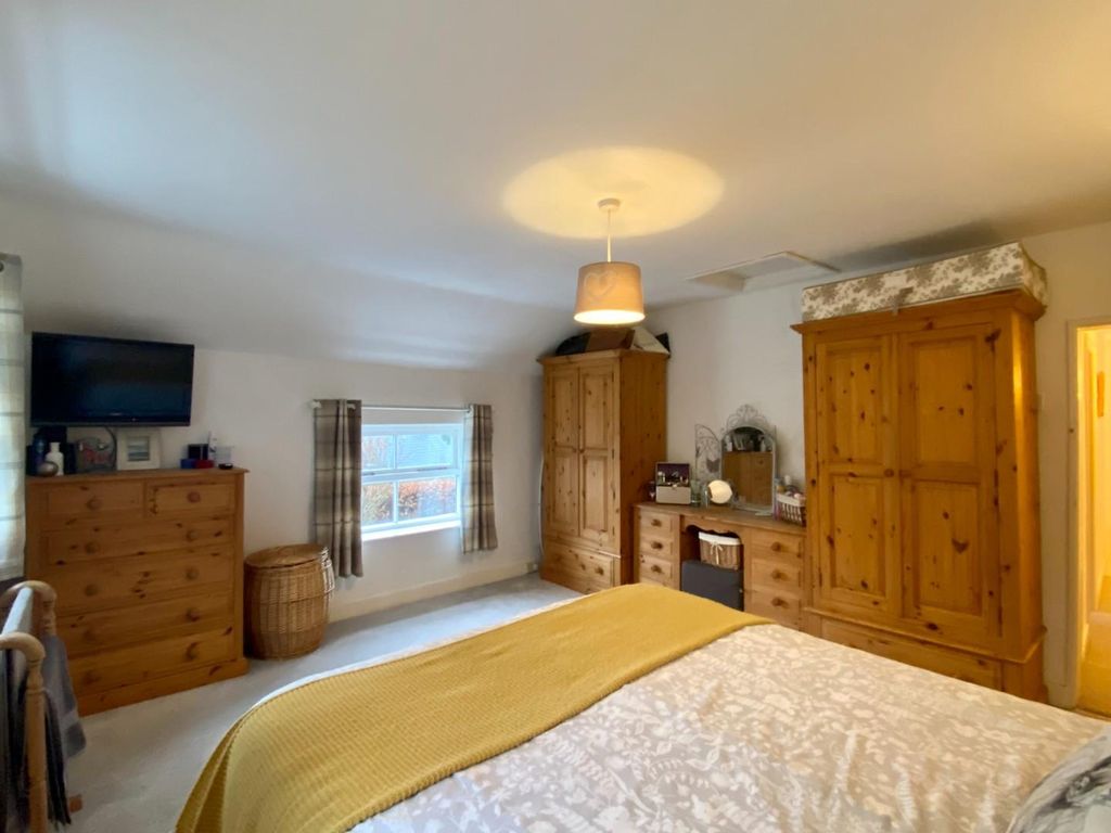 3 bed cottage for sale in Main Street, Birchover, Matlock DE4, £490,000