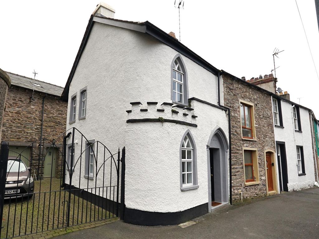 1 bed end terrace house for sale in Tarn Side, Ulverston LA12, £200,000