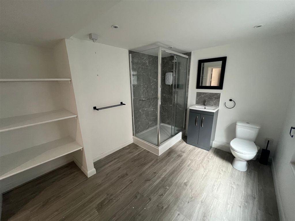 1 bed flat to rent in Bute Dock Hotel, Cardiff Bay CF10, £1,550 pcm