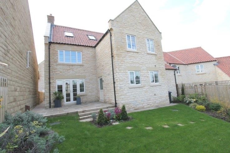 5 bed detached house to rent in Church Farm Court, South Anston, Sheffield S25, £1,650 pcm