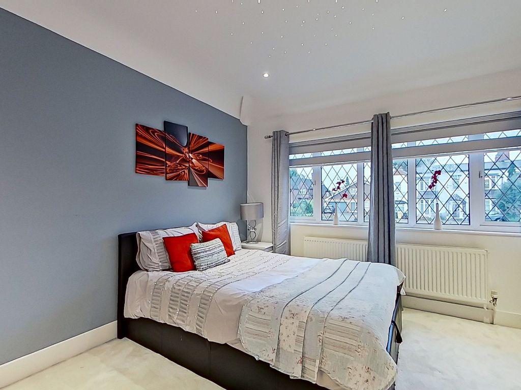 5 bed detached house for sale in Birmingham Road, Sutton Coldfield, Birmingham B72, £800,000