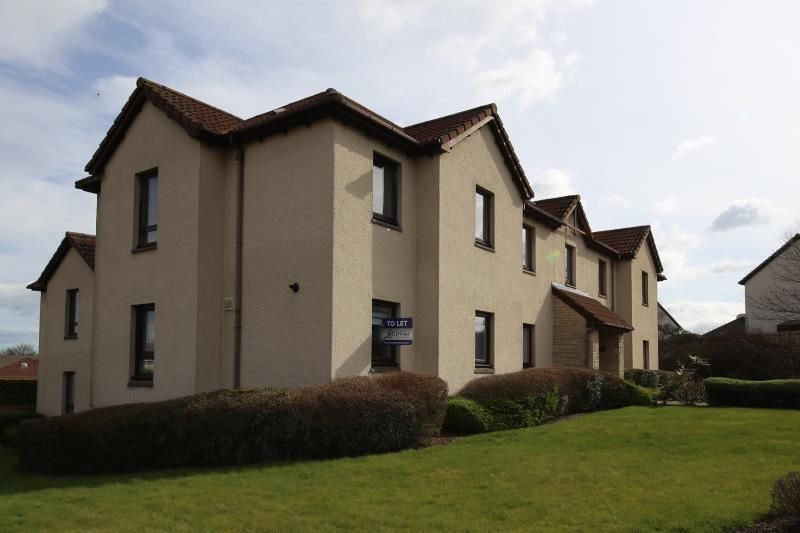 2 bed flat to rent in Glendevon Way, Broughty Ferry, Dundee DD5, £800 pcm