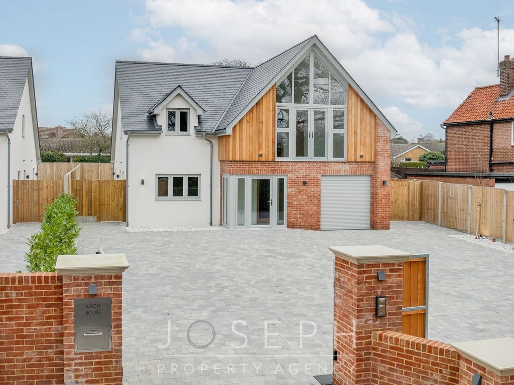 New home, 4 bed detached house for sale in Lower Road, Westerfield IP6, £875,000