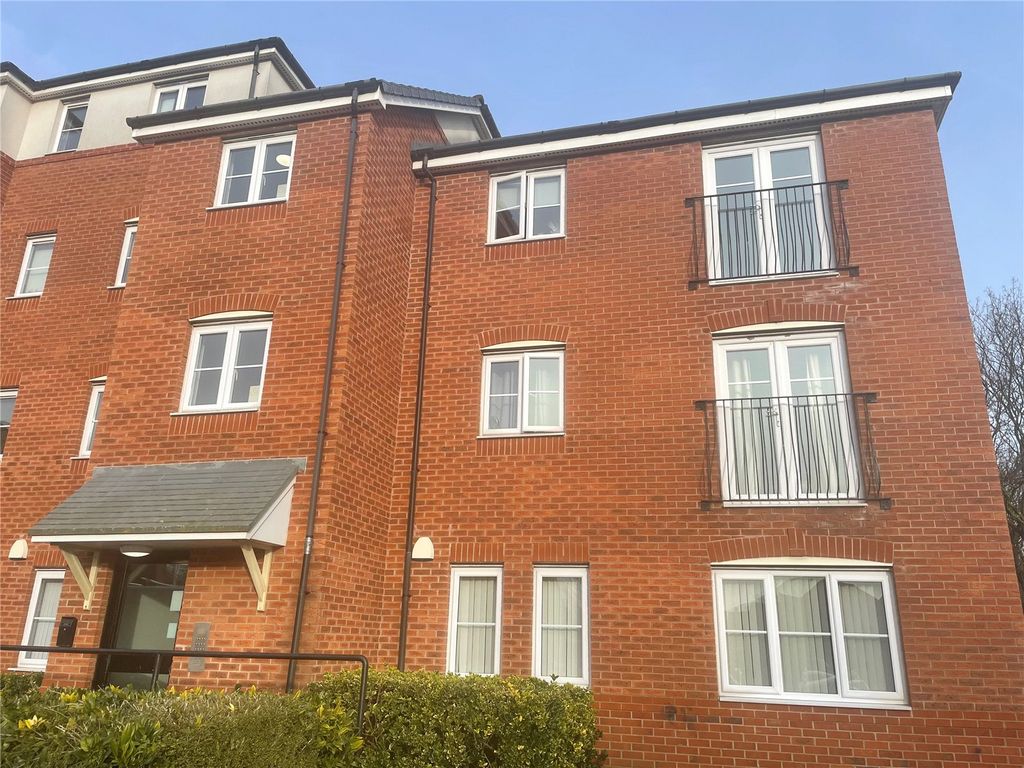 2 bed flat for sale in St. Michaels View, Widnes, Cheshire WA8, £80,000