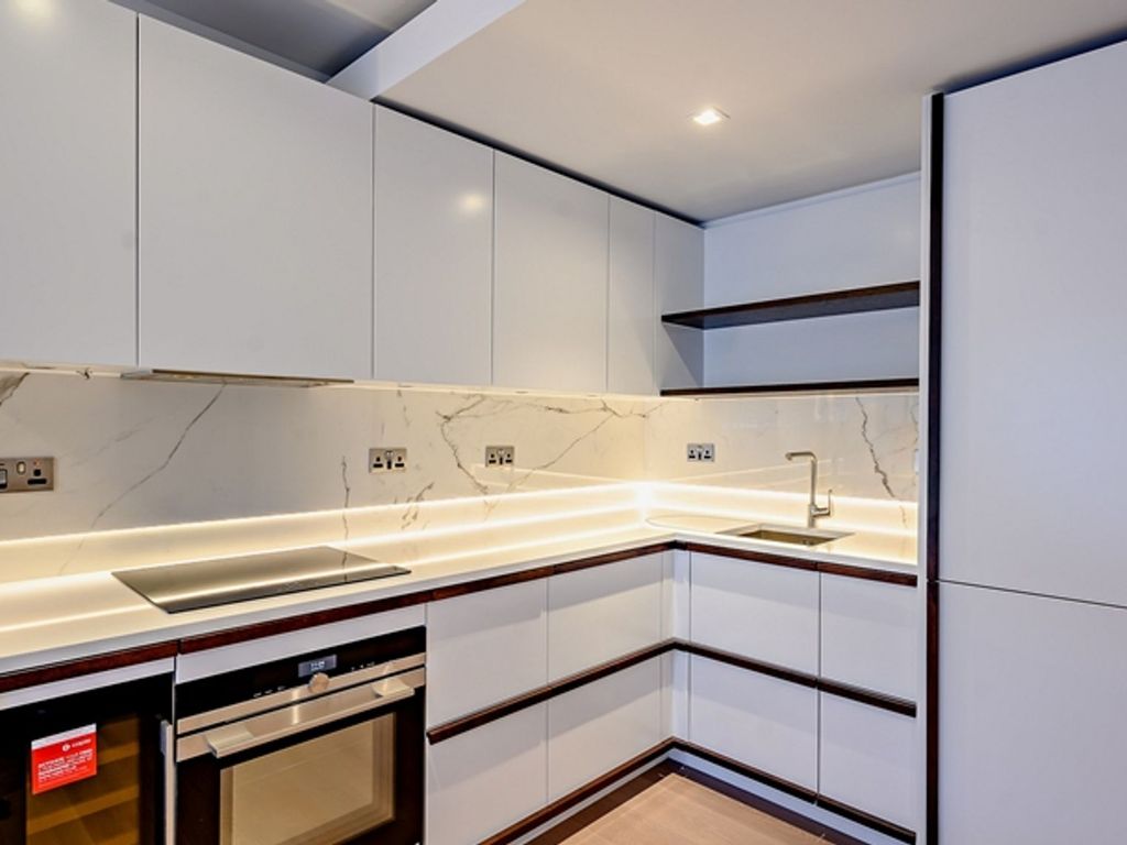 2 bed flat to rent in Edgware Road, Garrett Mansions W2, £6,534 pcm