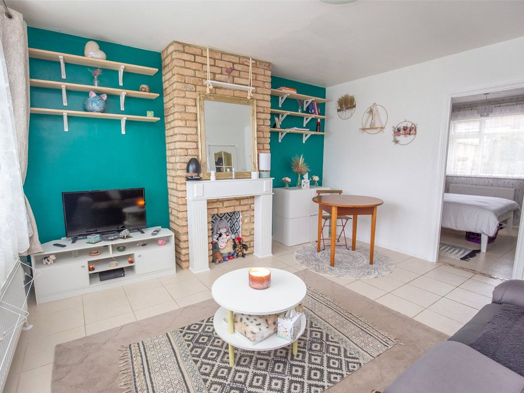 1 bed flat for sale in Bickerton Close, Bristol BS10, £160,000