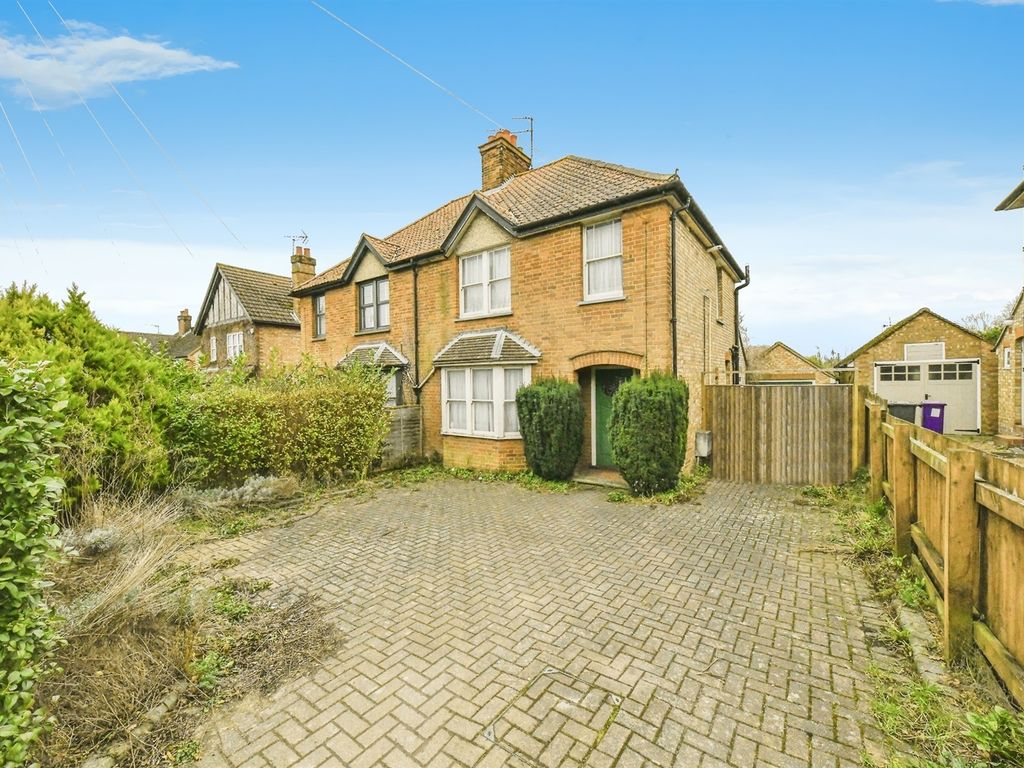 3 bed semi-detached house for sale in Offley Road, Hitchin SG5, £575,000