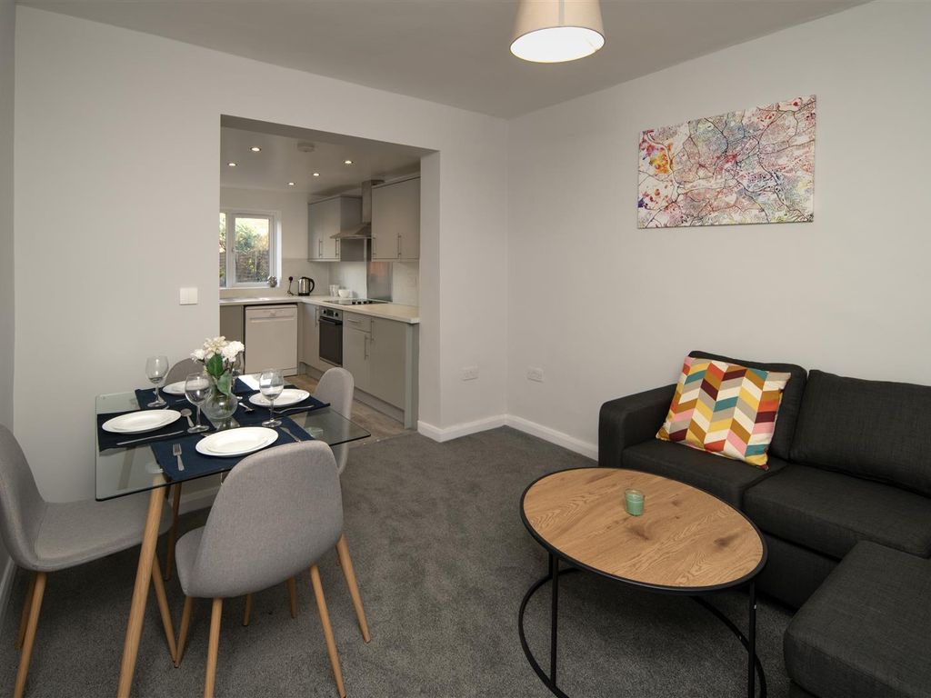 4 bed property to rent in Sandbach Road, Brislington, Bristol BS4, £2,995 pcm