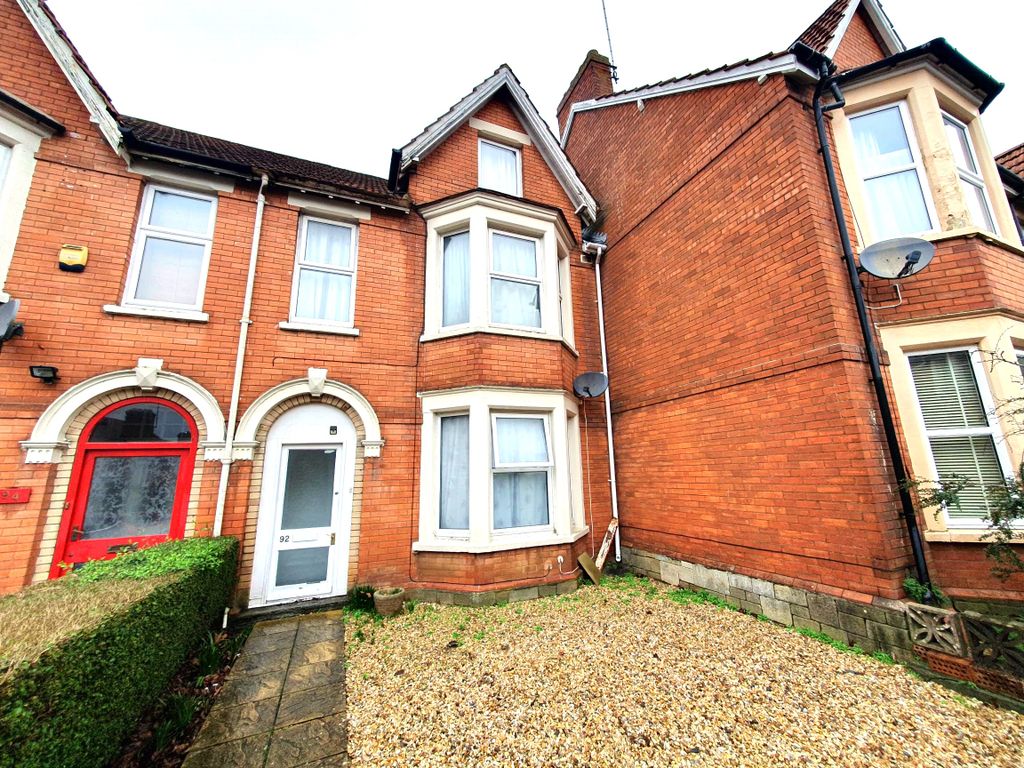 5 bed shared accommodation for sale in Crofton Park, Yeovil BA21, £275,000