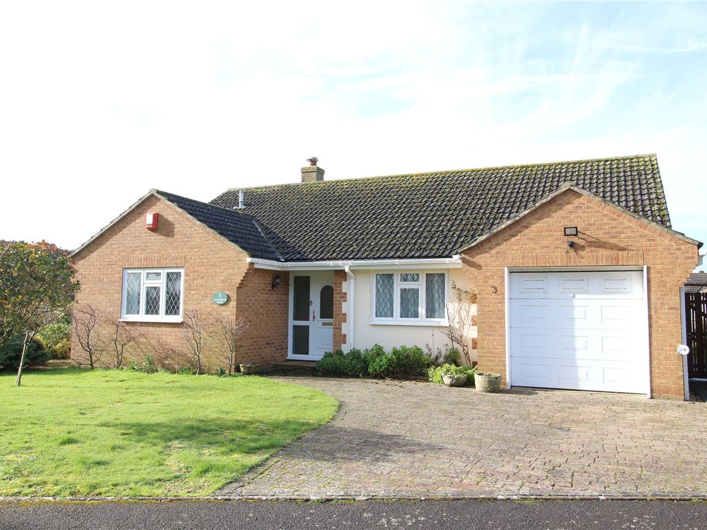 3 bed bungalow for sale in Ellingham Road, Barton On Sea, Hampshire BH25, £570,000