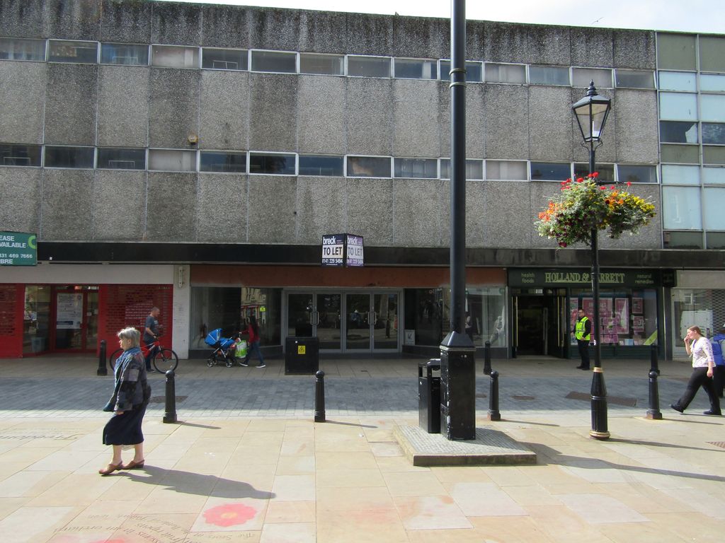 Restaurant/cafe to let in High Street, Falkirk FK1, £20,000 pa