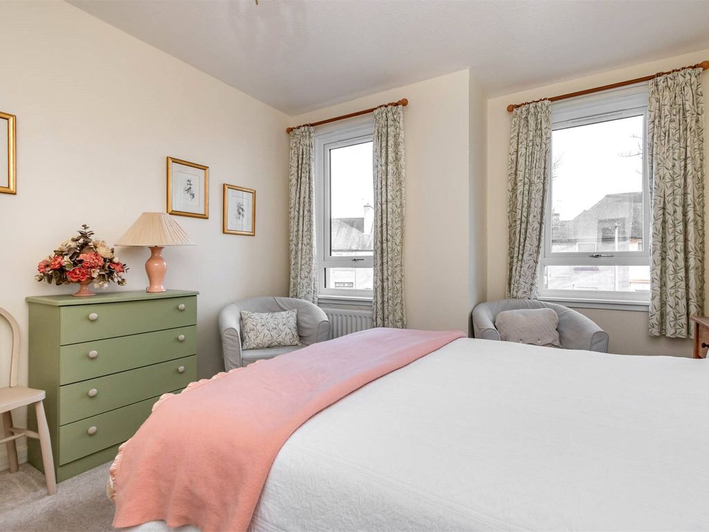 2 bed flat for sale in 5/4, Loganlea Loan, Craigentinny, Edinburgh EH7, £145,000