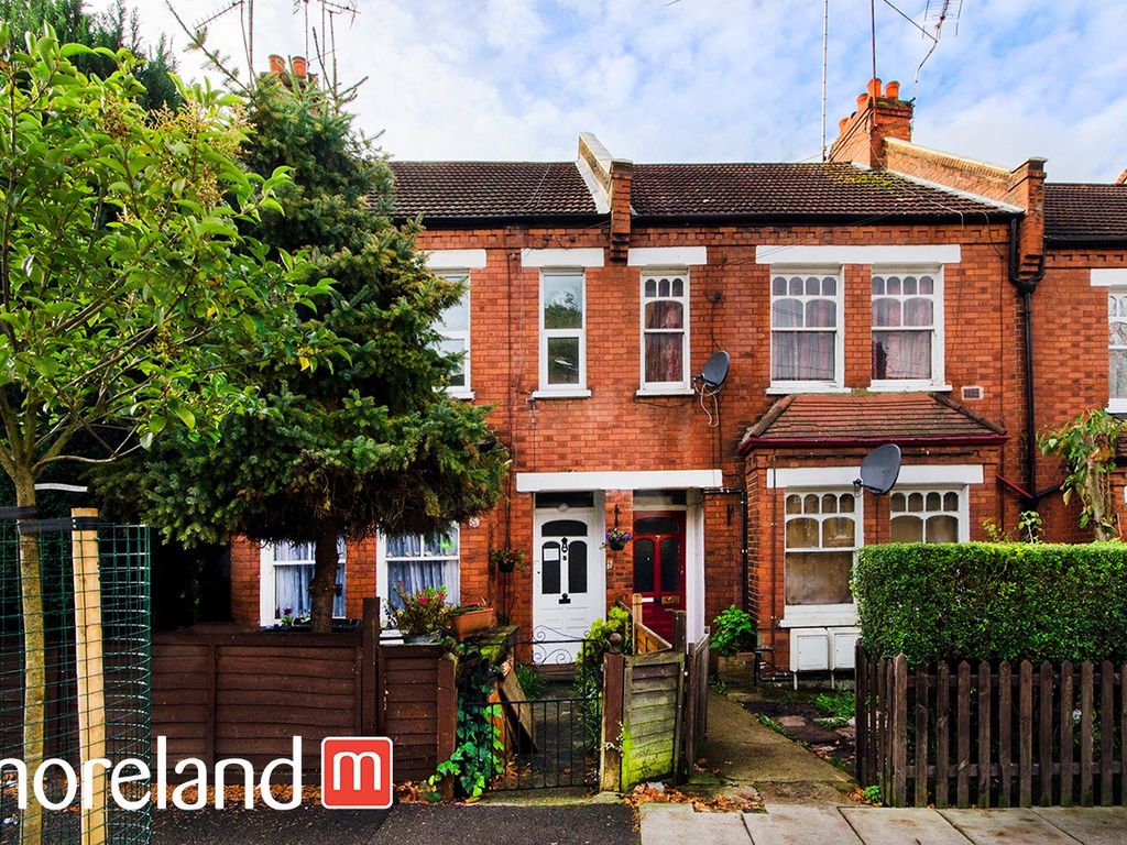 2 bed flat for sale in Crewys Road, Childs Hill NW2, £435,000