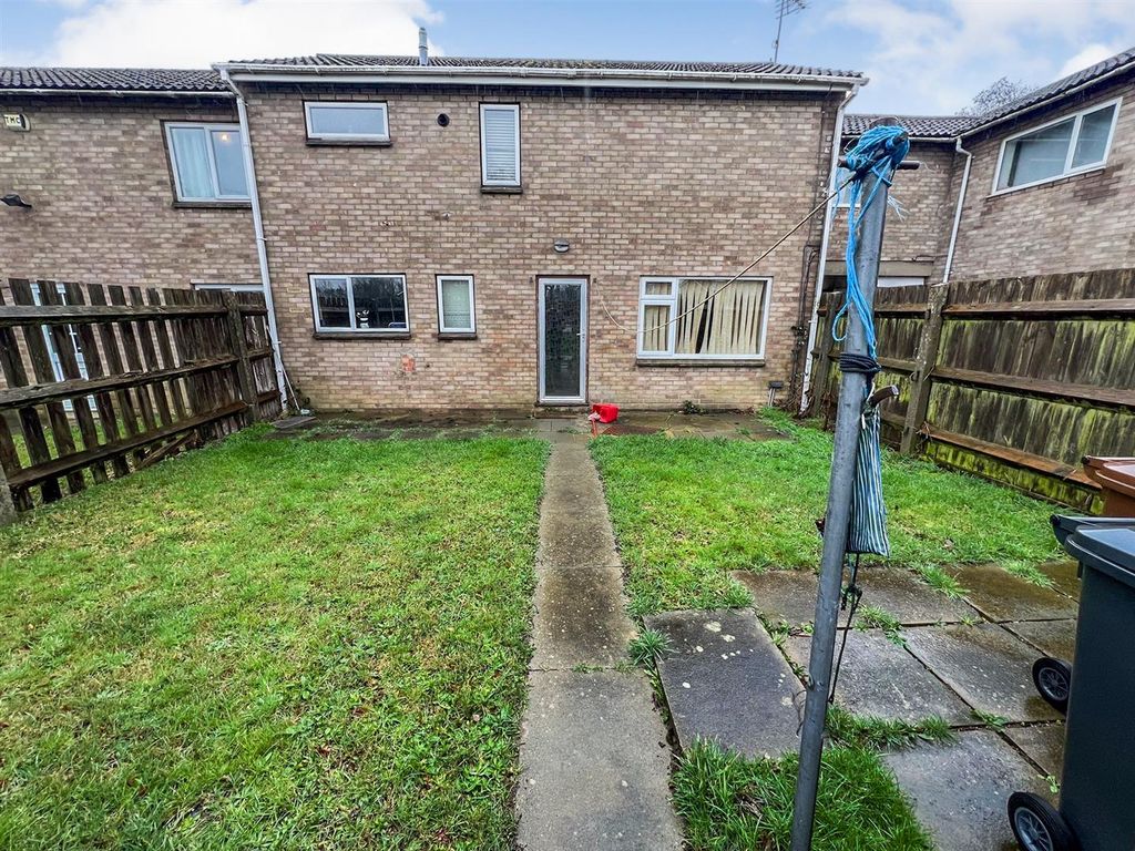 3 bed terraced house for sale in Warkton Way, Corby NN17, £159,950