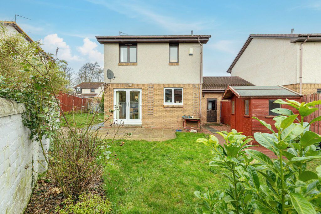 3 bed link-detached house for sale in Eastcroft Drive, Polmont FK2, £249,000