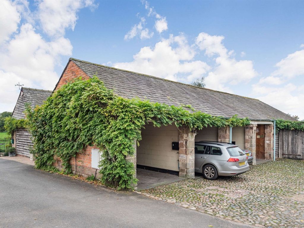 2 bed barn conversion for sale in Burton Hall Barns, Burton, Tarporley CW6, £335,000