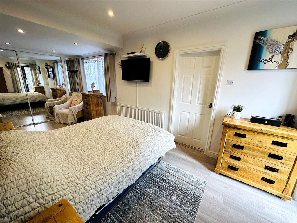 5 bed semi-detached bungalow for sale in Woodside, Gilberdyke, Brough HU15, £230,000