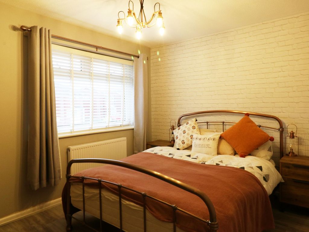 2 bed semi-detached house for sale in Chetton Drive, Murdishaw WA7, £130,000