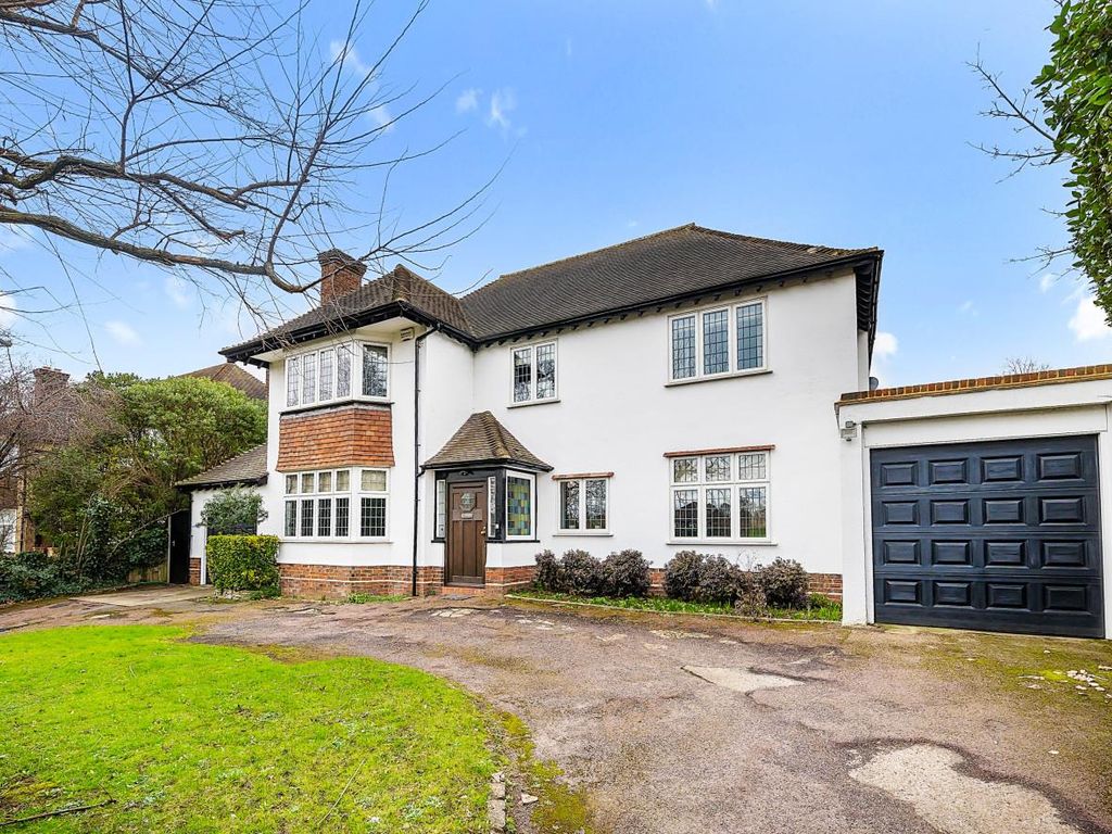 5 bed detached house for sale in Cornwall Road, Sutton SM2, £1,350,000