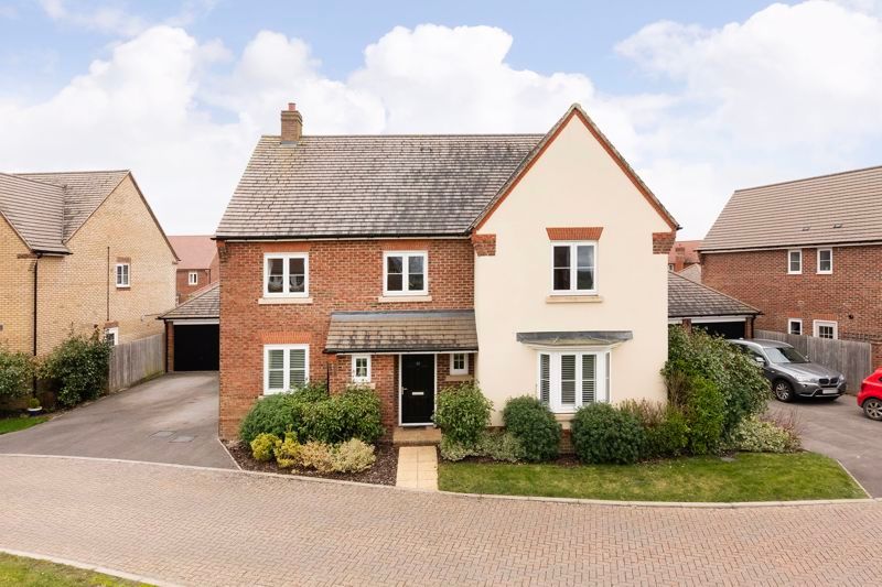 5 bed detached house for sale in Fuller Way, Steventon, Abingdon OX13, £850,000
