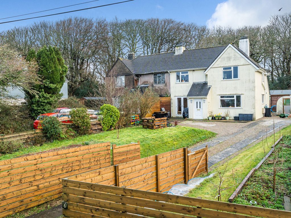3 bed semi-detached house for sale in Gig Lane, Truro TR3, £400,000