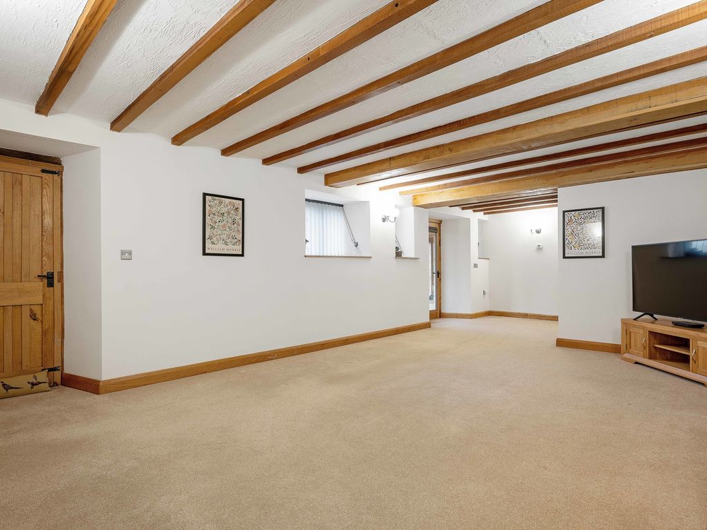 5 bed barn conversion for sale in Red Abbey Lane, Alberbury, Shrewsbury SY5, £900,000