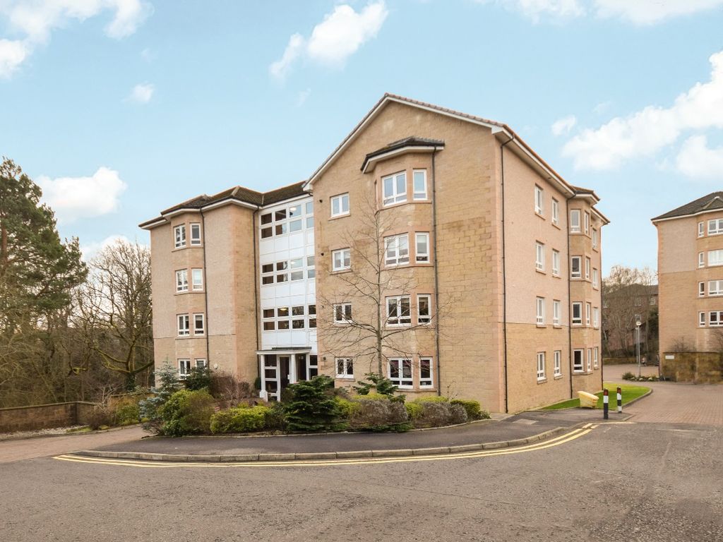 2 bed flat for sale in Orchard Brae, Hamilton ML3, £189,995