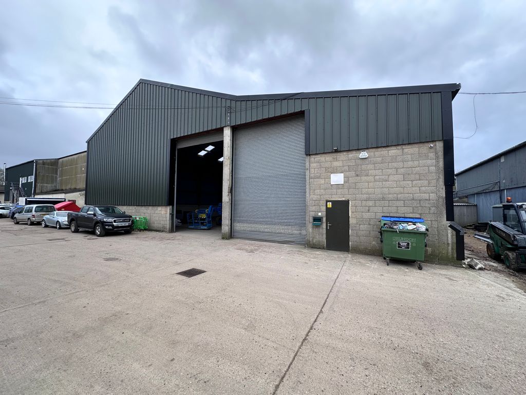 Industrial to let in Unit 2, Lys Mill, Howe Road, Watlington OX49, £49,500 pa