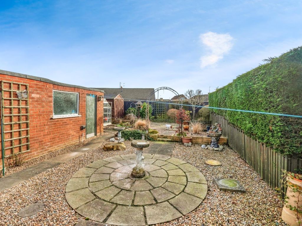 2 bed semi-detached bungalow for sale in Cleveland Way, Huntington, York YO32, £260,000