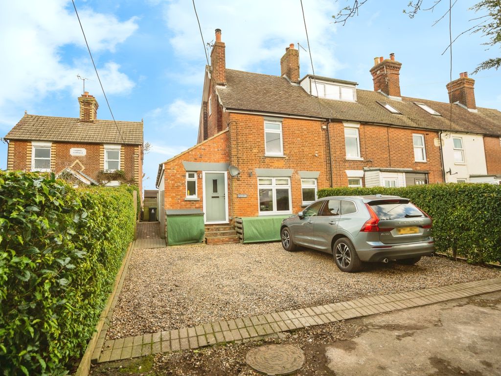3 bed end terrace house for sale in Kent Street, Mereworth, Maidstone, Kent ME18, £500,000